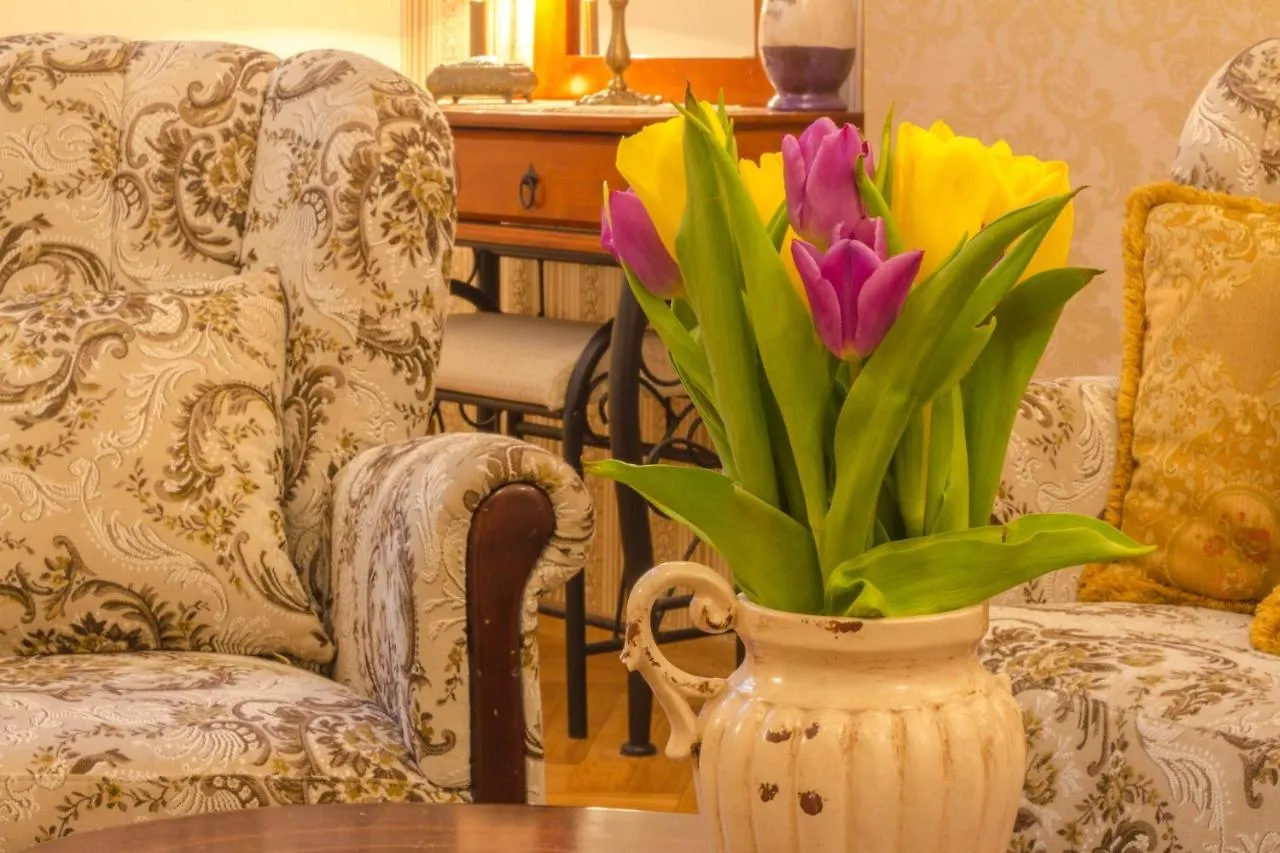 The Spiski Palace Krakow Apartment